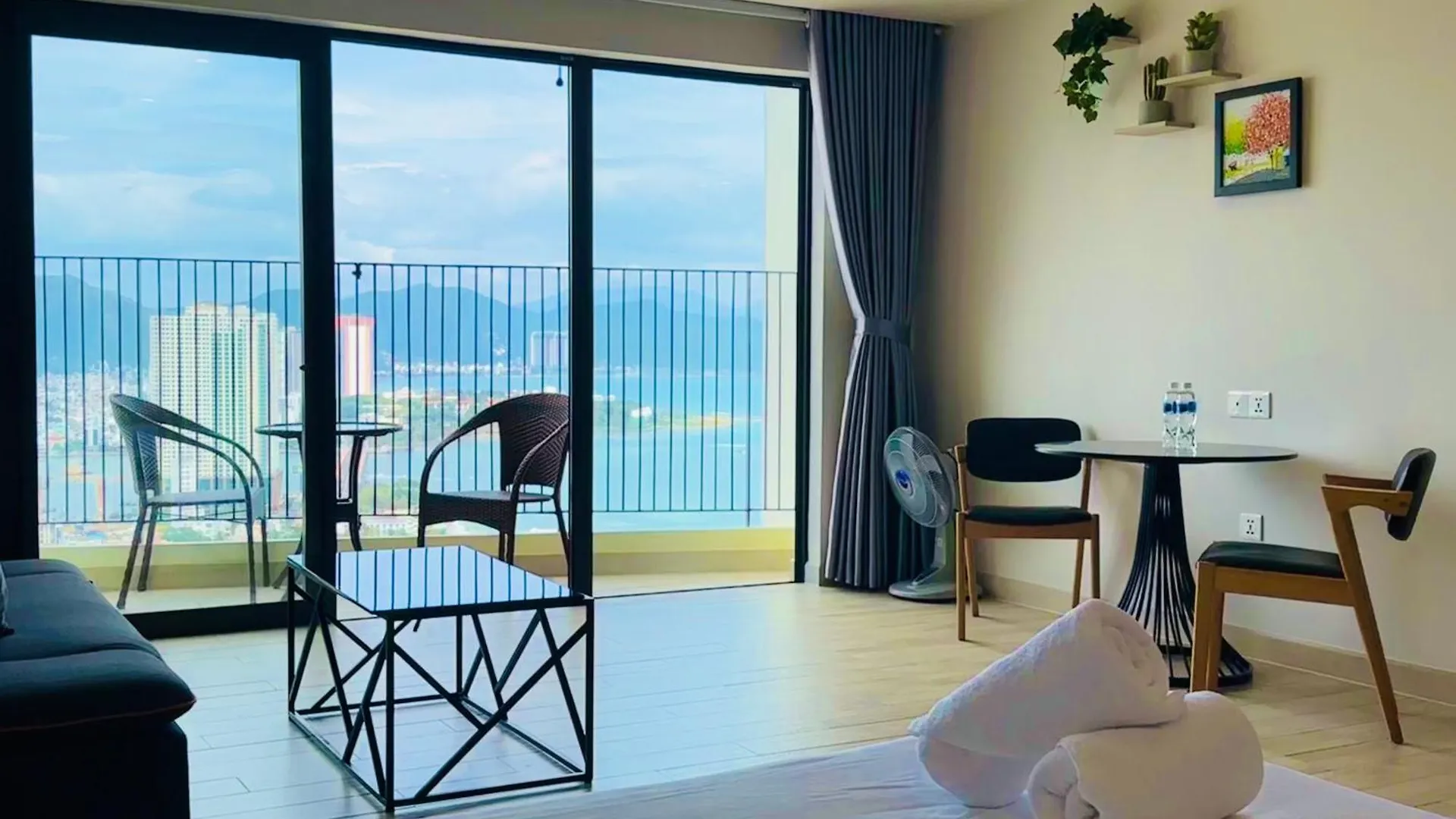 Gold Coast Nha Trang Luxury Apartment - Ocean View