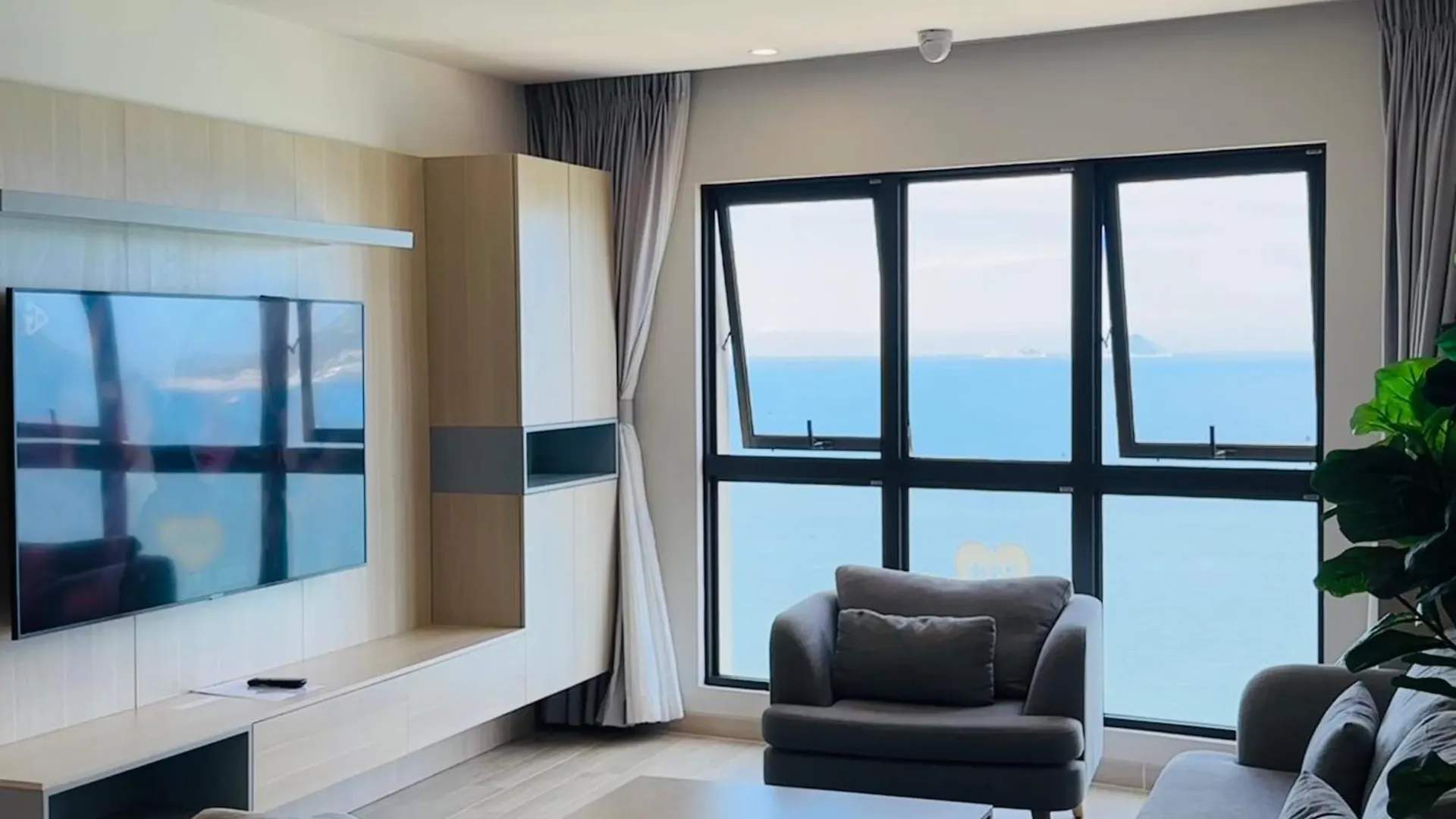 Gold Coast Nha Trang Luxury Apartment - Ocean View 0*,  Vietnam