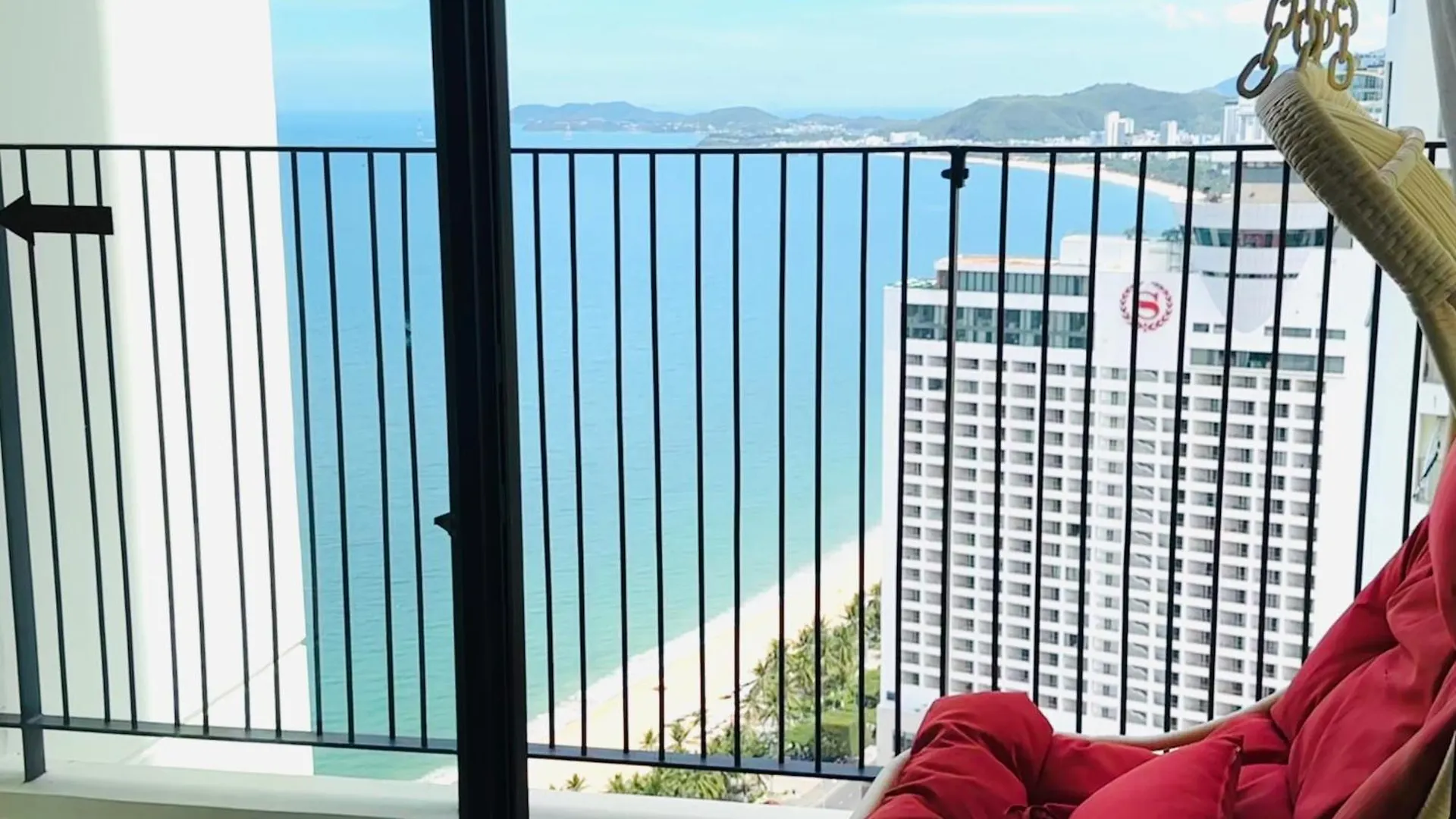 Gold Coast Nha Trang Luxury Apartment - Ocean View