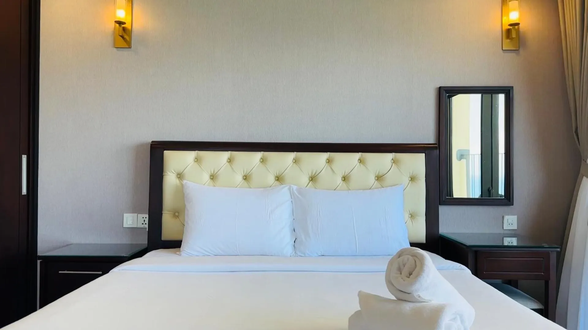 Gold Coast Nha Trang Luxury Apartment - Ocean View