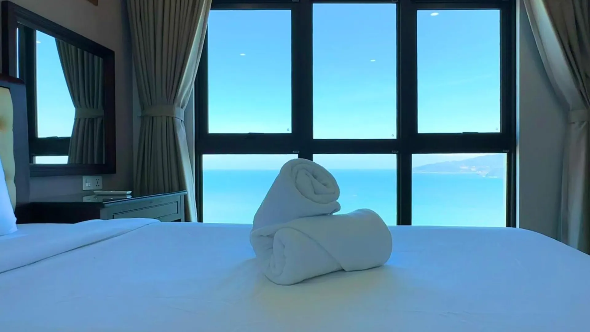Gold Coast Nha Trang Luxury Apartment - Ocean View