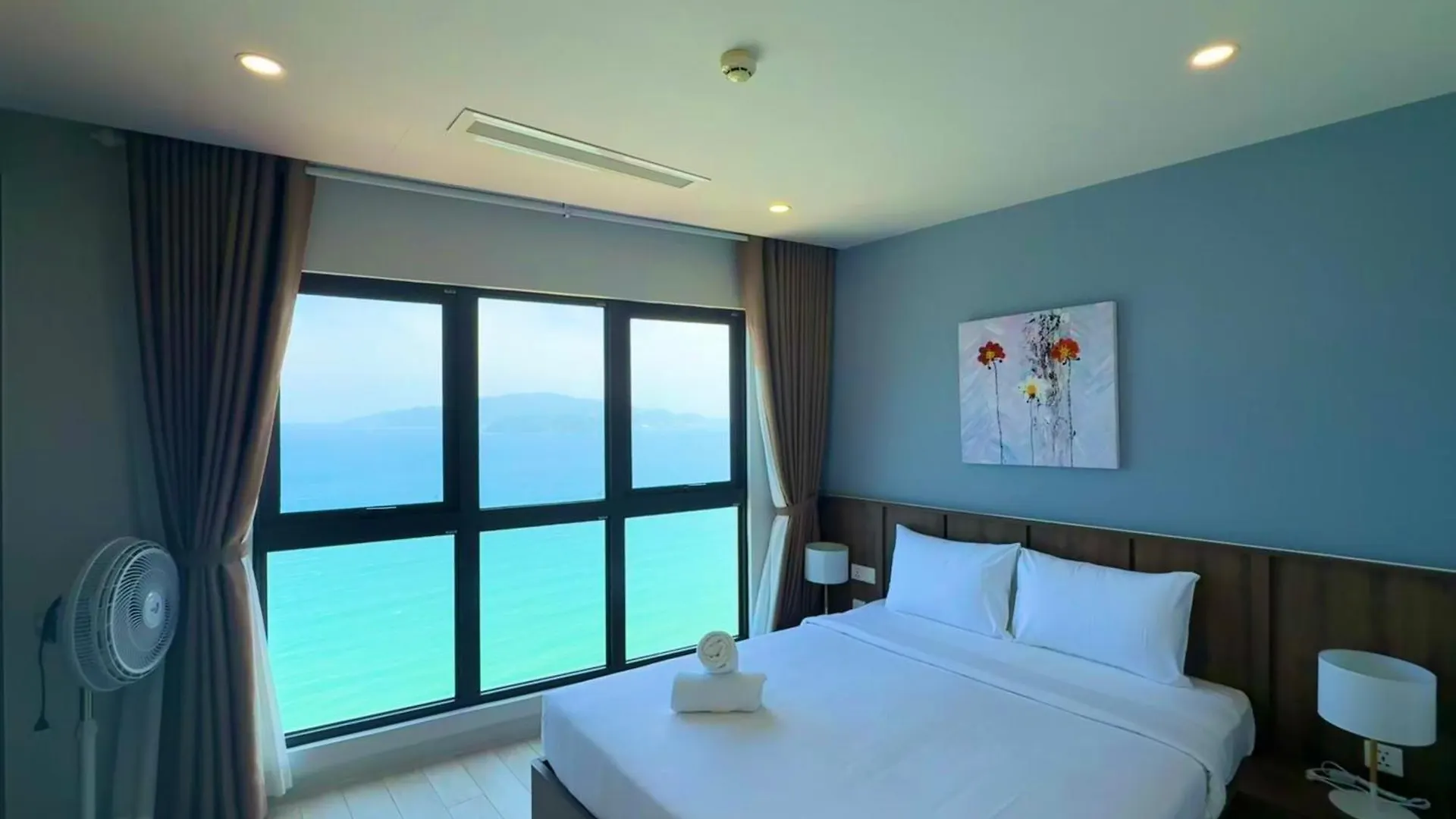 Gold Coast Nha Trang Luxury Apartment - Ocean View