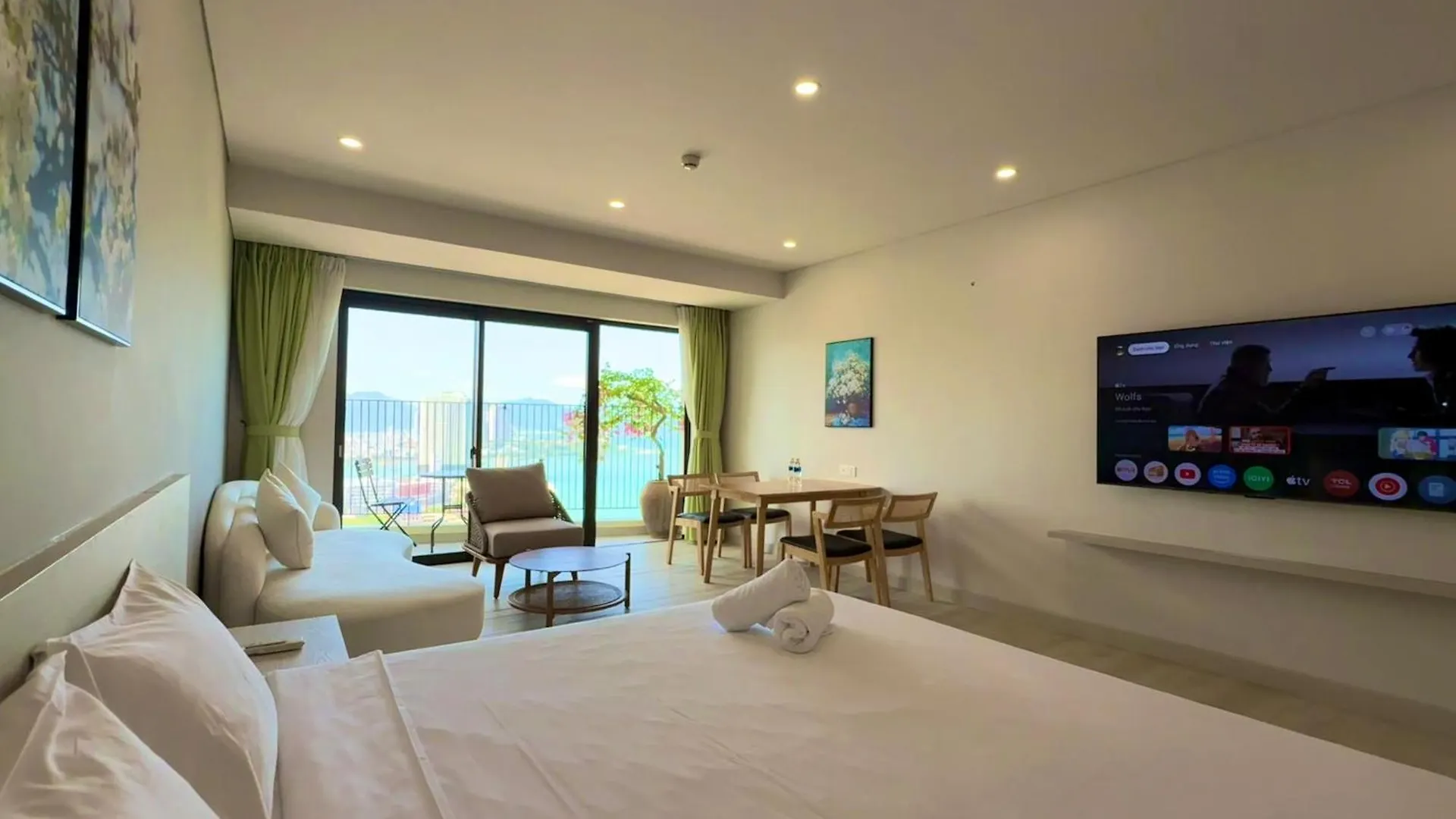 Gold Coast Nha Trang Luxury Apartment - Ocean View 0*,