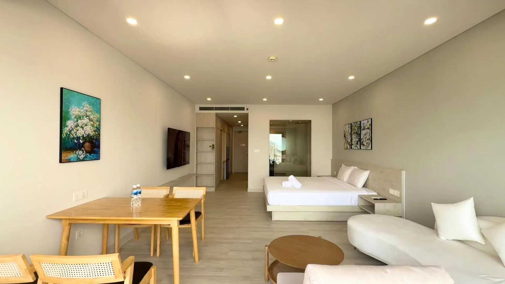 Gold Coast Nha Trang Luxury Apartment - Ocean View 0*,